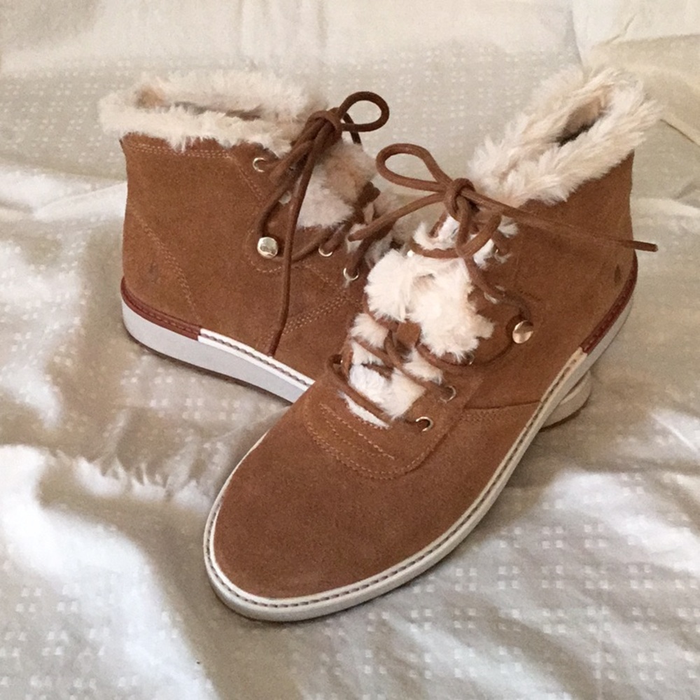 Hush Puppies Suede boots